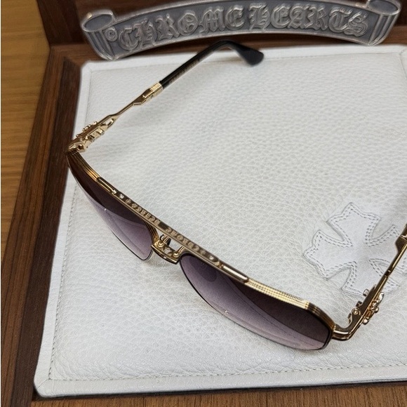 Chrome Hearts Ripping Sunglasses - Picture 6 of 8